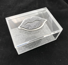 LIPS BOX - Out of the Box NY Gifts